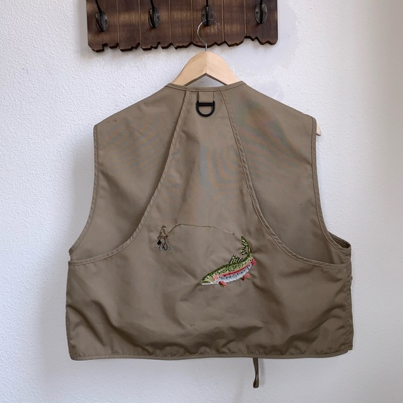 SOLD Columbia | Embroidered Fishing Vest - Picture 2 of 7